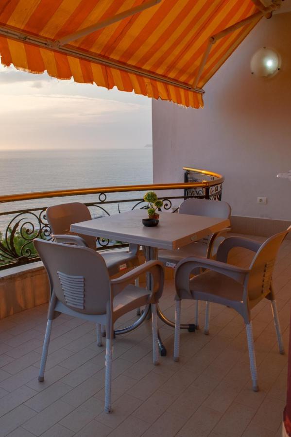 Vila Zahaj Vlorë Εξωτερικό φωτογραφία