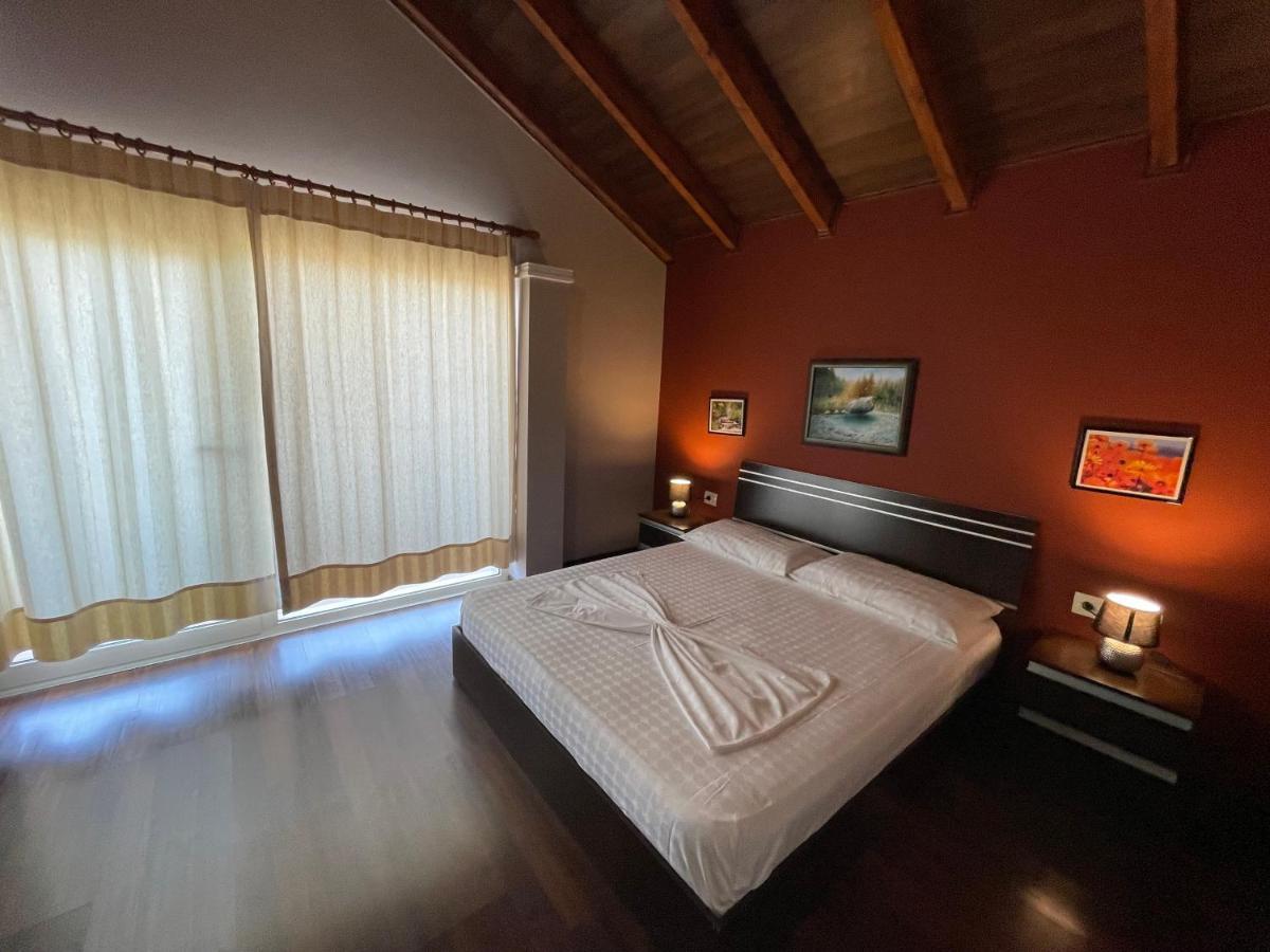 Vila Zahaj Vlorë Εξωτερικό φωτογραφία